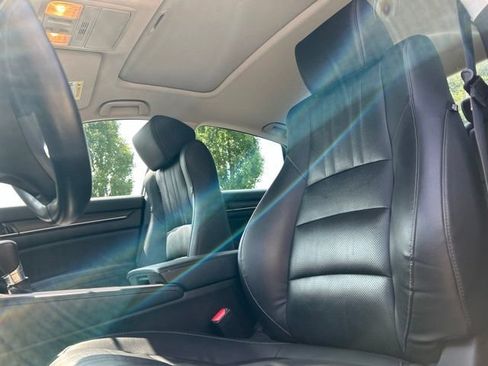 Used 2018 Honda Accord EX-L image 11