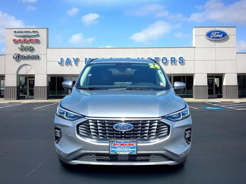 Certified 2024 Ford Escape Platinum AWD/4WD image 8