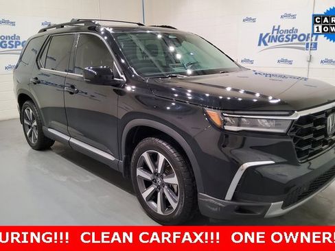 Used 2023 Honda Pilot Touring image 1