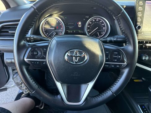 Used 2023 Toyota Camry XLE image 26