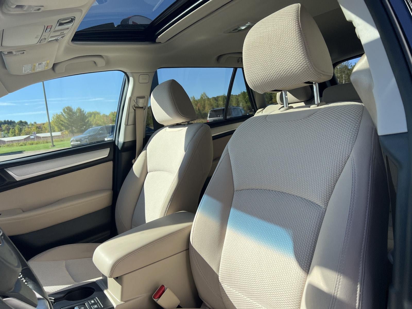Used 2018 Subaru Outback 2.5i Premium AWD/4WD image 18
