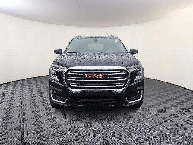 Used 2023 GMC Terrain SLT FWD image 2