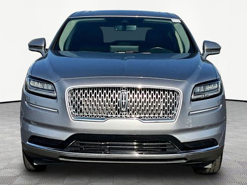 Used 2023 Lincoln Nautilus Reserve AWD/4WD image 2