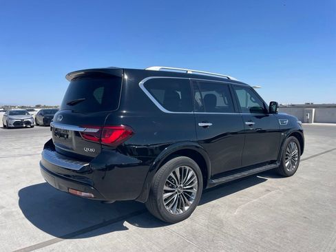 Used 2020 INFINITI QX80 Luxe w/ 22" Wheel Package RWD image 2