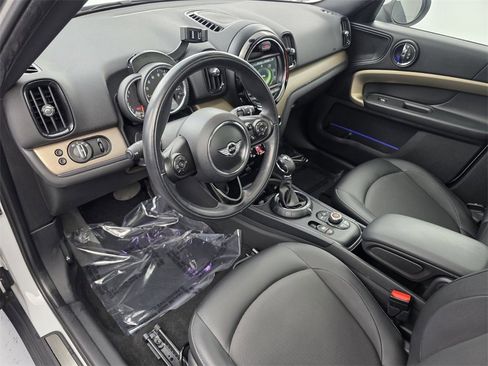 Used 2017 MINI Cooper Countryman image 10