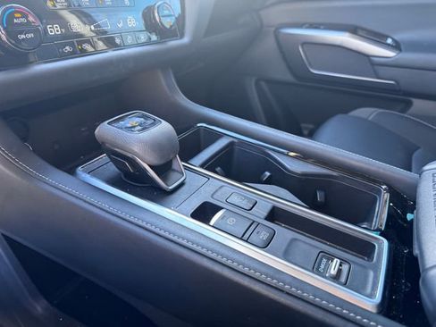 Used 2023 Nissan Pathfinder SL w/ SL Premium Package image 26