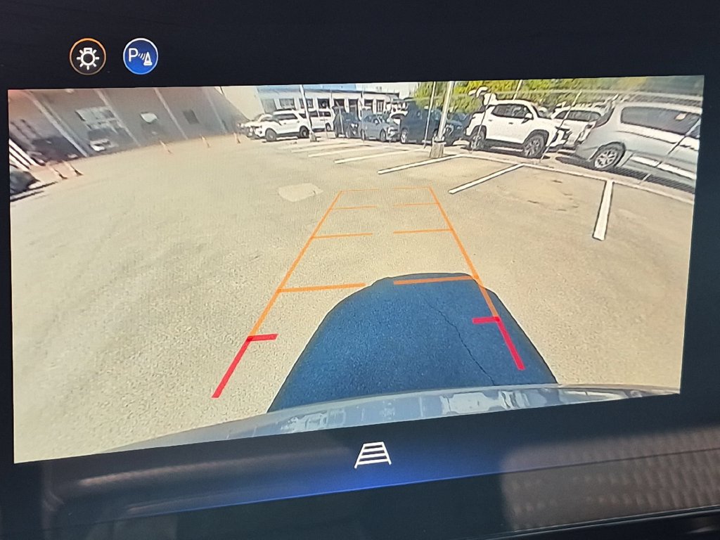 Used 2026 Chevrolet Equinox LT AWD/4WD image 16