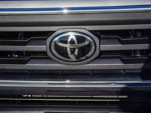 Certified 2021 Toyota Tacoma SR5 image 13