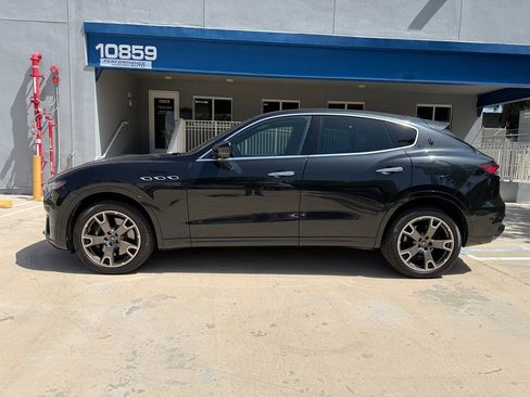Used 2023 Maserati Levante Modena AWD/4WD image 1