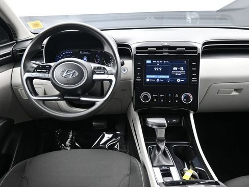 Certified 2023 Hyundai Tucson SEL AWD/4WD image 19