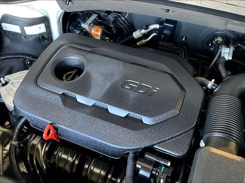 Used 2019 Hyundai Santa Fe SEL image 31