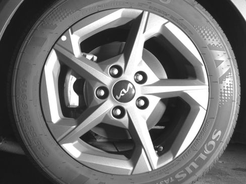 Used 2025 Kia K4 LXS image 12