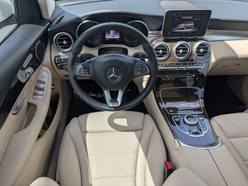 Used 2018 Mercedes-Benz GLC 300 image 14