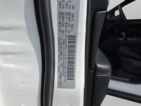 Used 2018 Jeep Grand Cherokee Limited AWD/4WD image 43