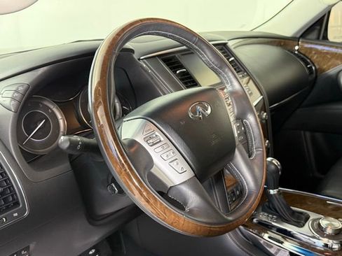 Used 2016 INFINITI QX80 Luxe w/ 22" Wheel Package image 15