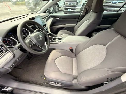 Used 2023 Toyota Camry LE FWD image 7