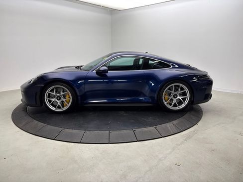 Certified 2026 Porsche 911 GT3 RWD image 2