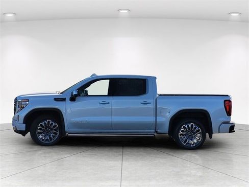 Used 2024 GMC Sierra 1500 Denali Ultimate image 7