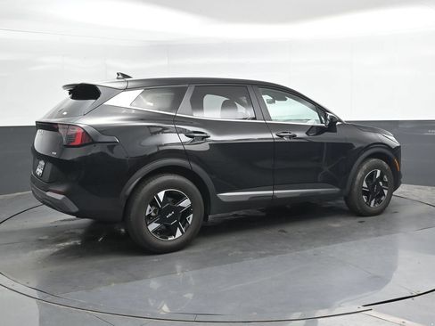 Used 2026 Kia Sportage LX AWD/4WD image 3