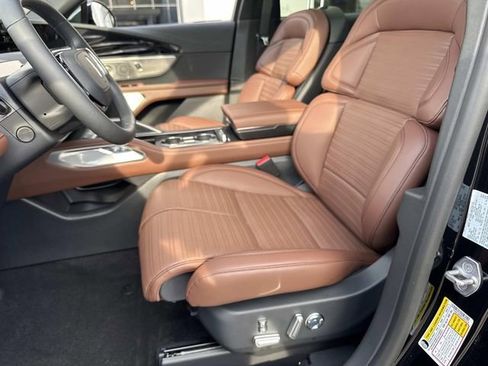 New 2026 Lincoln Nautilus Reserve image 17