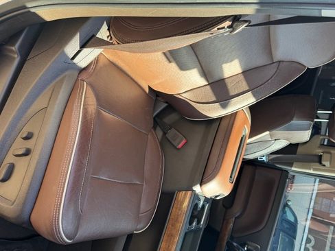 Used 2019 Chevrolet Silverado 2500 High Country w/ Duramax Plus Package image 30