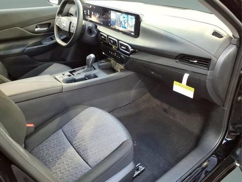 Certified 2026 Nissan Sentra SV w/ Floor Mat Package FWD image 18