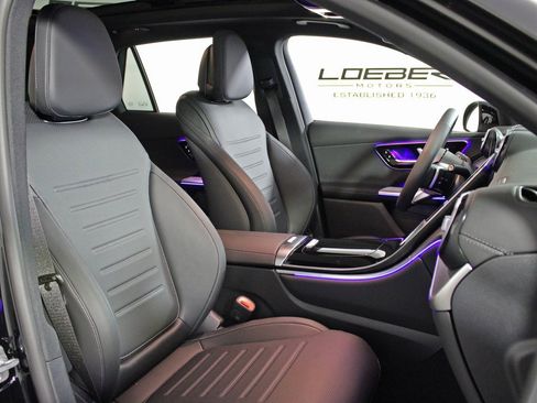 Used 2026 Mercedes-Benz GLC 350e 4MATIC image 31