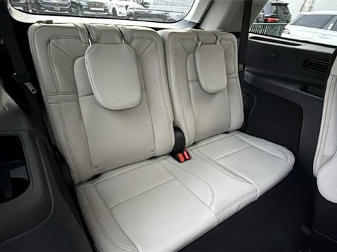 New 2026 Lincoln Aviator Reserve image 13