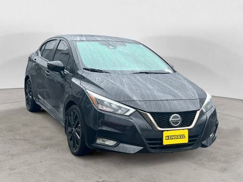 Used 2020 Nissan Versa SR image 7