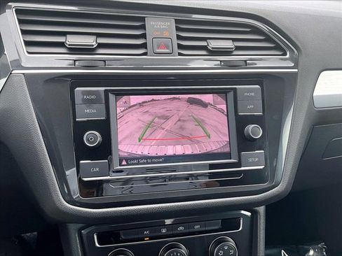 Used 2019 Volkswagen Tiguan S w/ Driver Assistance Package FWD image 23