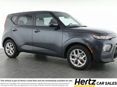 Used 2025 Kia Soul LX w/ LX Technology Package FWD image 1