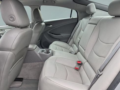 Certified 2018 Chevrolet Volt LT w/ Comfort Package FWD image 25