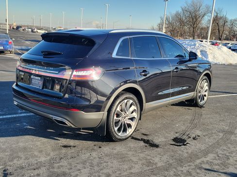 Used 2022 Lincoln Nautilus Reserve w/ Luxury Package image 5