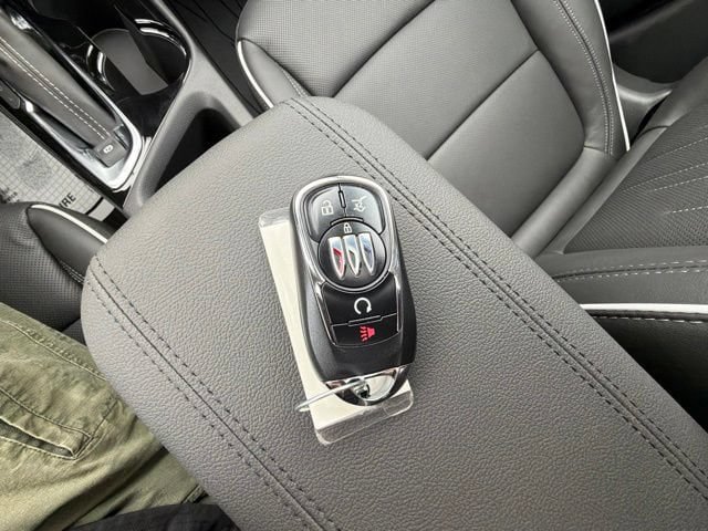 New 2026 Buick Encore GX Avenir w/ Avenir Technology Package AWD/4WD image 27