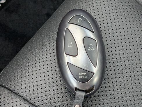New 2025 Hyundai Elantra Limited FWD image 25