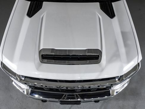 Used 2022 Chevrolet Silverado 2500 LT w/ Convenience Package image 38