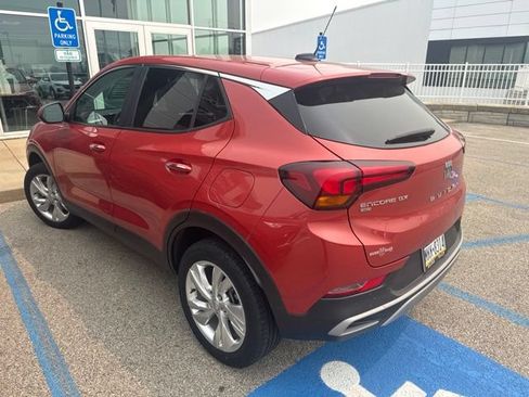 Used 2024 Buick Encore GX Preferred w/ Comfort Package AWD/4WD image 4