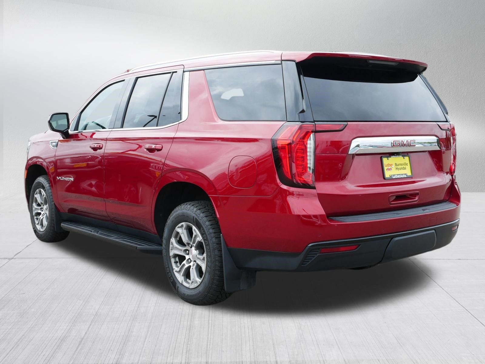 Used 2022 GMC Yukon SLE w/ Max Trailering Package AWD/4WD image 5