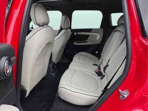 Certified 2024 MINI Cooper Countryman S FWD image 11