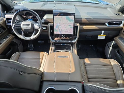 New 2026 GMC Yukon XL Denali Ultimate AWD/4WD image 38