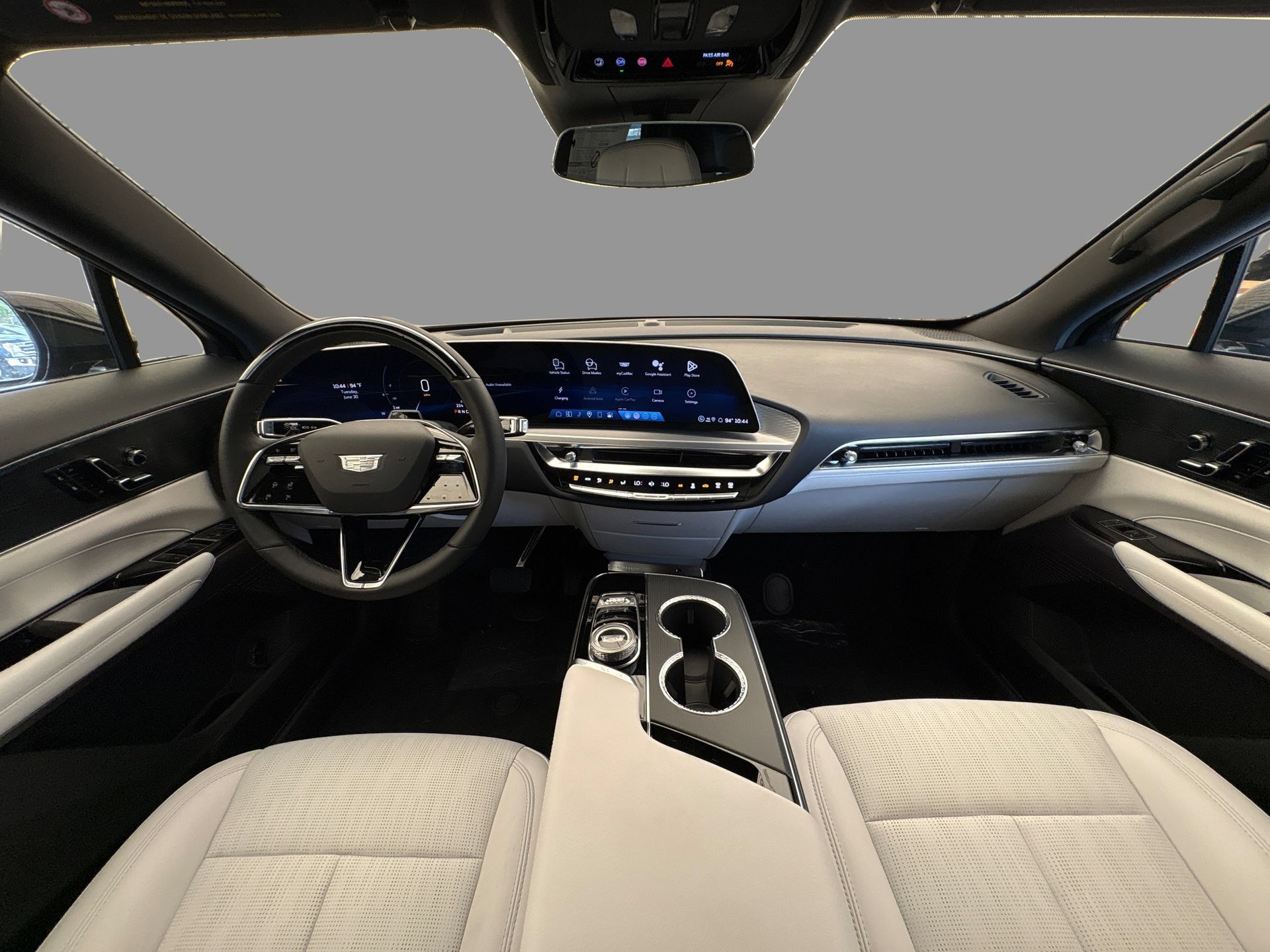 New 2026 Cadillac Lyriq Luxury RWD image 21