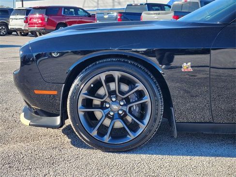 Used 2021 Dodge Challenger R/T Scat Pack image 8