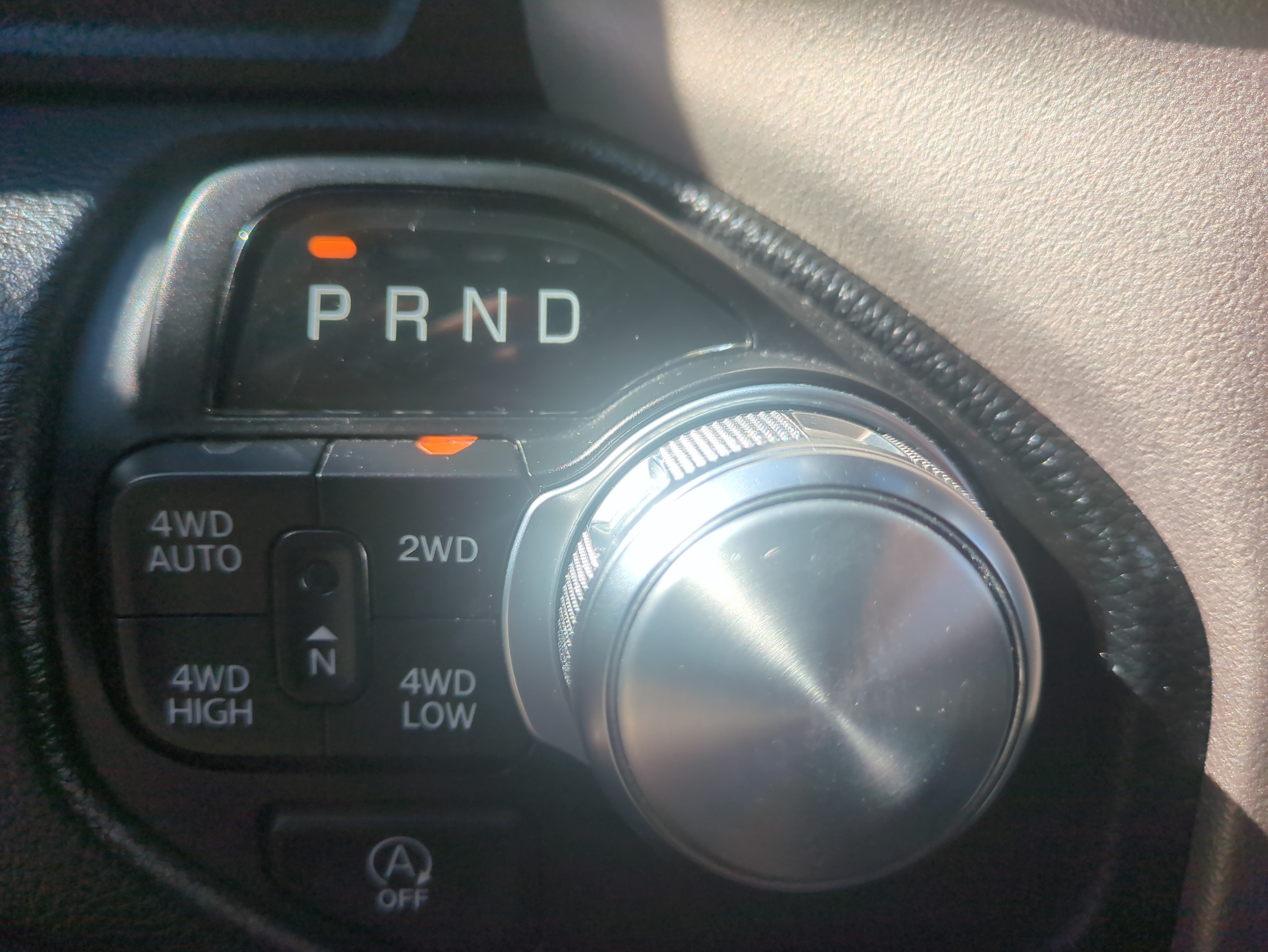 Used 2022 RAM 1500 Laramie AWD/4WD image 19