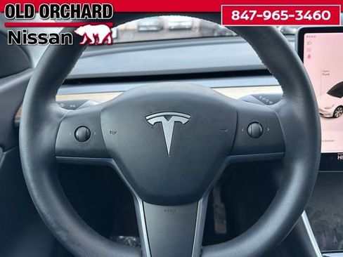 Used 2020 Tesla Model Y Long Range image 23