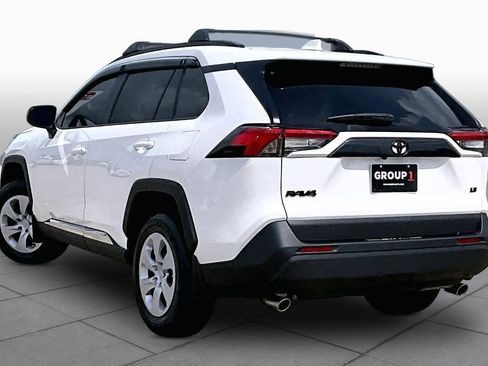 Used 2025 Toyota RAV4 LE image 12