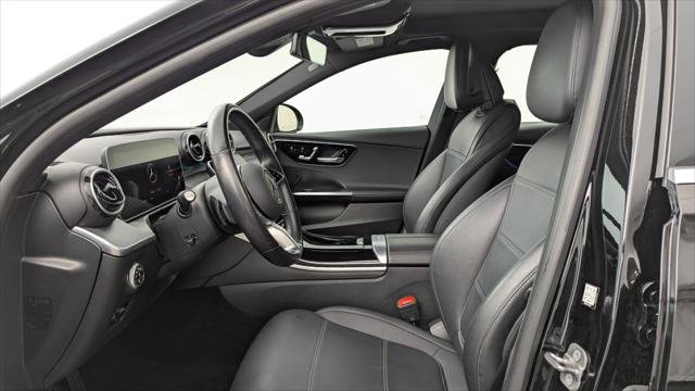 Used 2025 Mercedes-Benz C 300 Sedan image 14