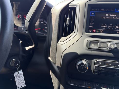 Used 2021 Chevrolet Silverado 1500 Custom w/ Rally Edition AWD/4WD image 10