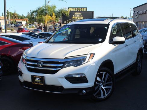 Used 2018 Honda Pilot Touring image 46