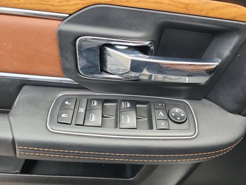 Used 2018 RAM 2500 Longhorn AWD/4WD image 11