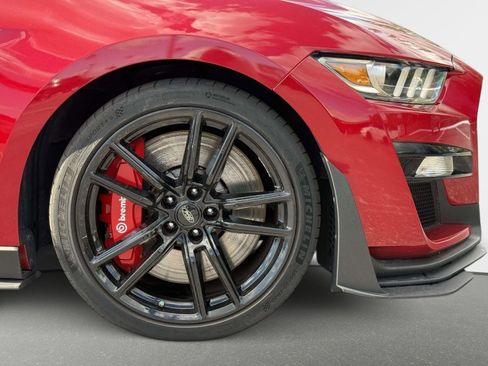Used 2020 Ford Mustang Shelby GT500 w/ Technology Package image 23